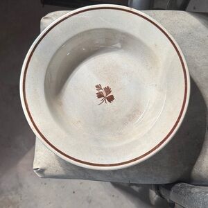 Vintage Alfred Meakin Gold Tea Leaf Soup Plate Design